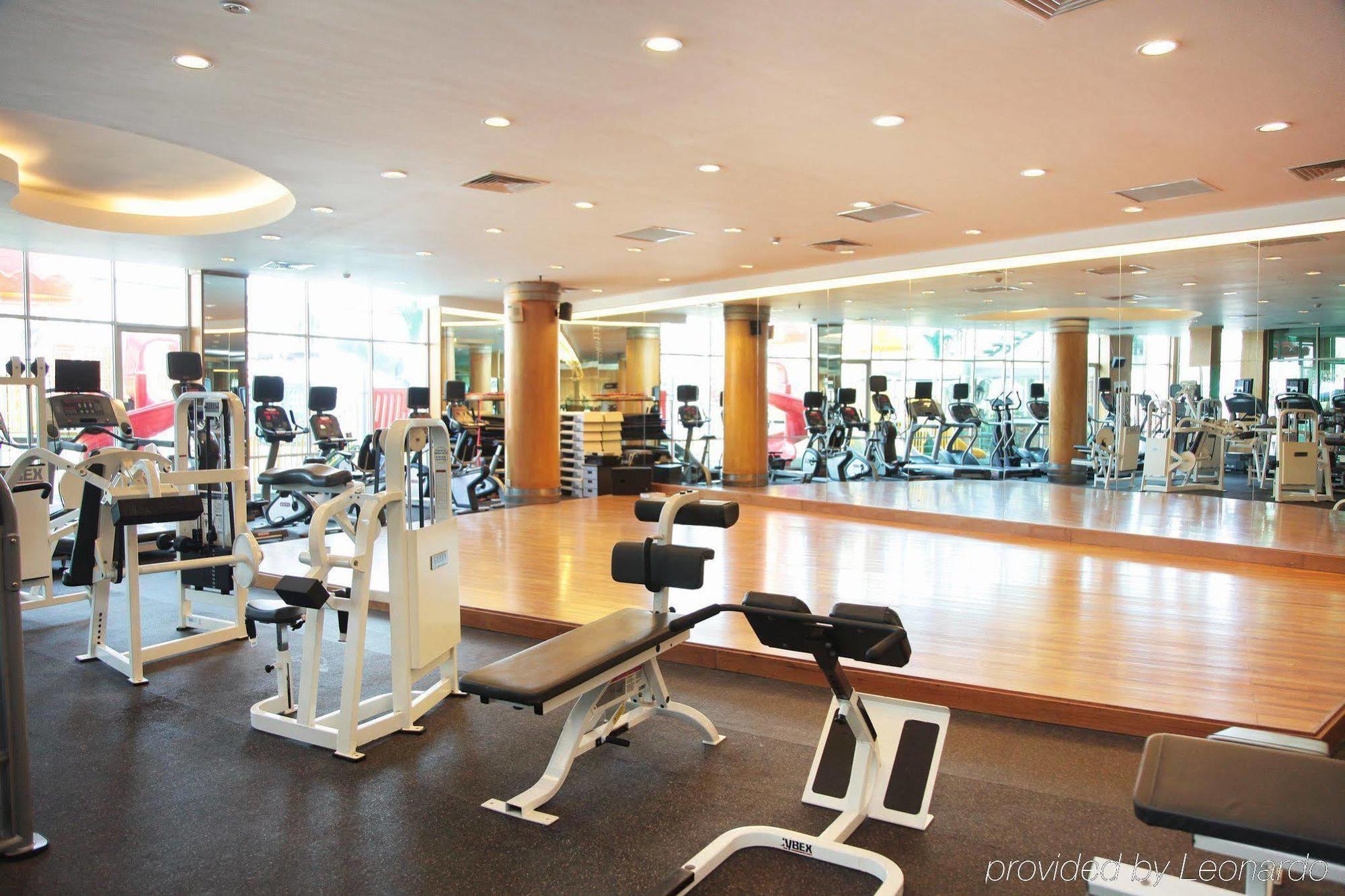 The Hanoi Club Hotel & Residences Экстерьер фото
