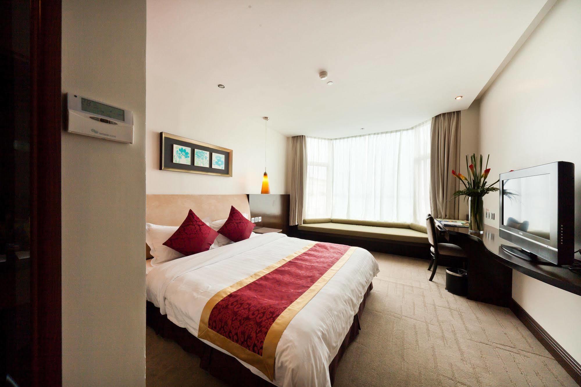 The Hanoi Club Hotel & Residences Экстерьер фото