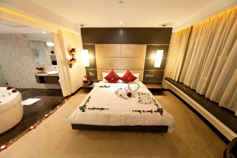 The Hanoi Club Hotel & Residences Экстерьер фото
