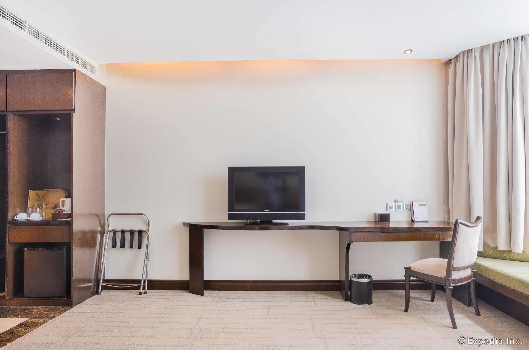The Hanoi Club Hotel & Residences Экстерьер фото